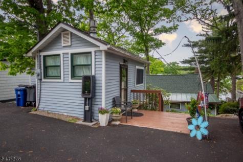 70 S Shore Road Byram NJ 07821