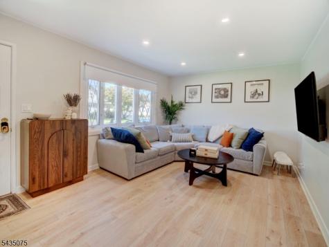 513 Quinton Avenue Kenilworth NJ 07033