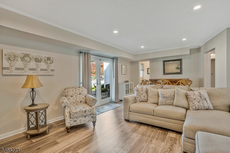 22 Dogwood Drive Middlesex NJ 08846