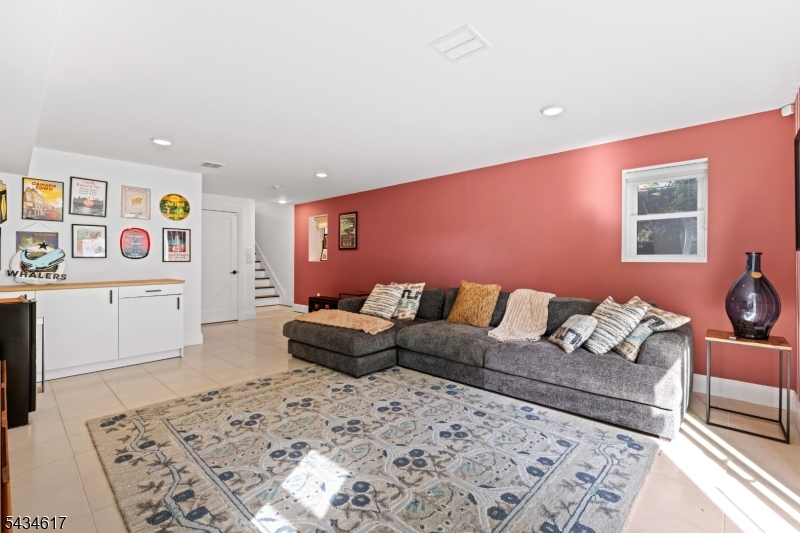 1603 71ST Street North Bergen NJ 07047