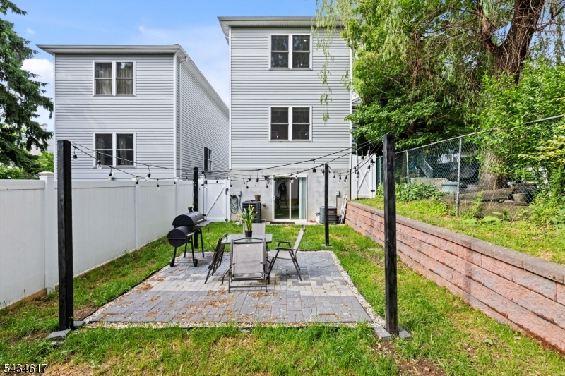 1603 71ST Street North Bergen NJ 07047
