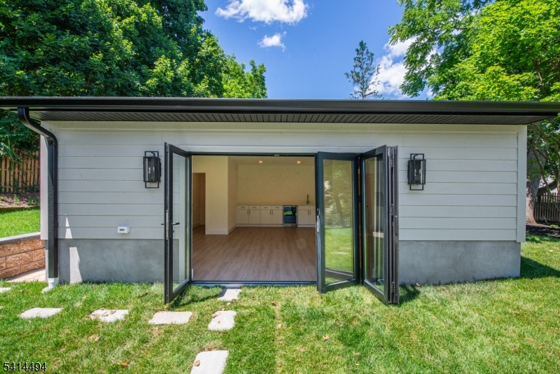 304 Greenwood Avenue Florham Park NJ 07932