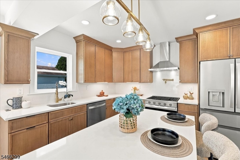 775 Chase Avenue Lyndhurst NJ 07071