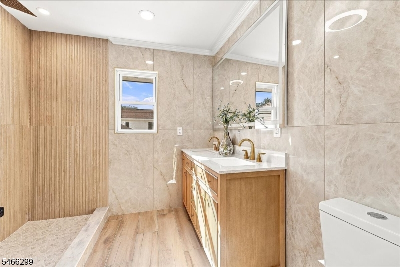 775 Chase Avenue Lyndhurst NJ 07071