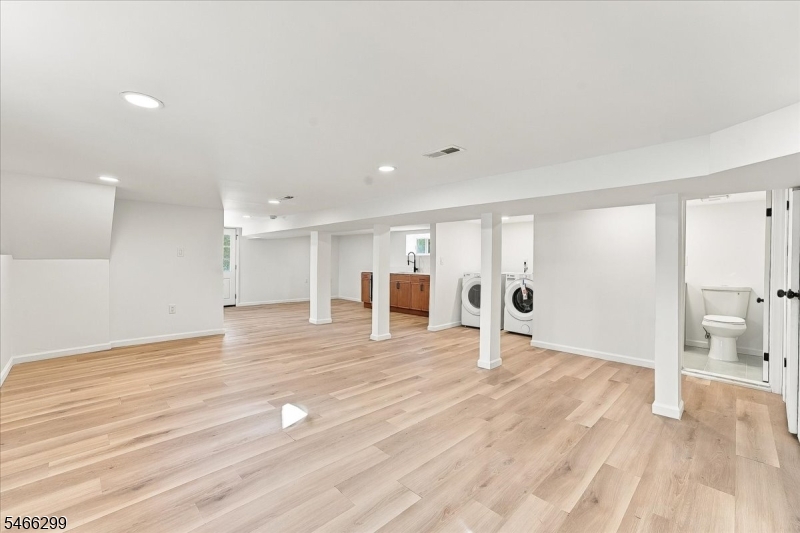 775 Chase Avenue Lyndhurst NJ 07071
