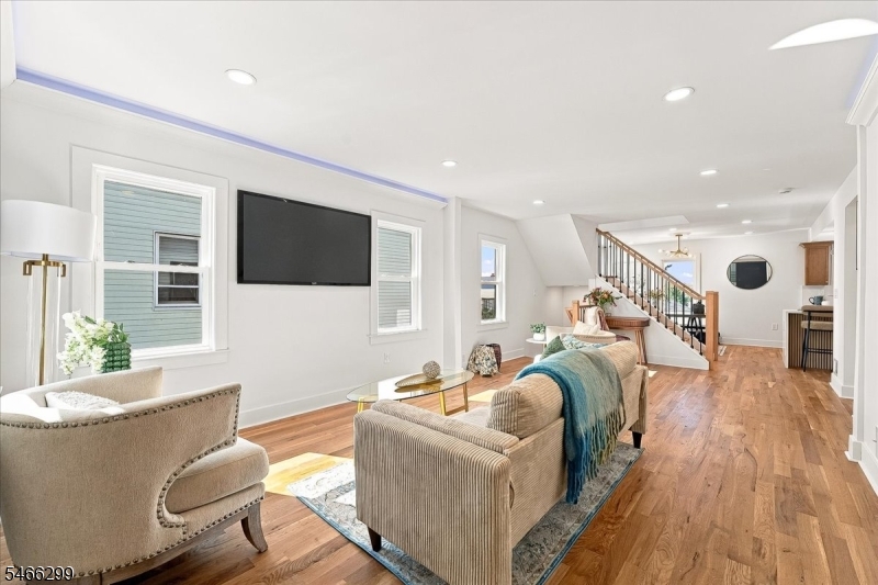 775 Chase Avenue Lyndhurst NJ 07071