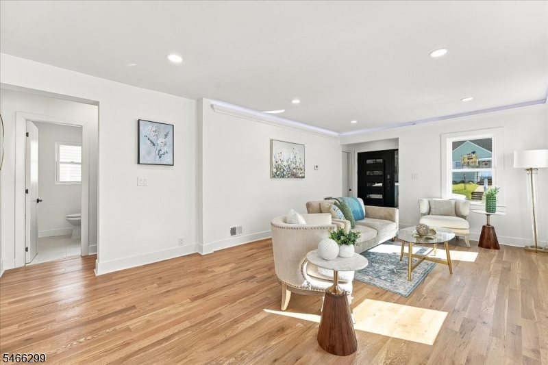 775 Chase Avenue Lyndhurst NJ 07071