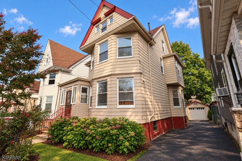 741 Highland Avenue Newark NJ 07104