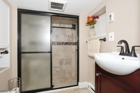 115 Lexington Avenue Bloomfield NJ 07003