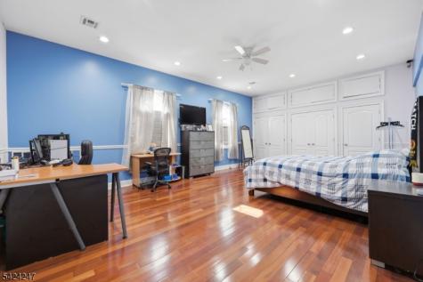 358 S Middlebush Road Franklin NJ 08873