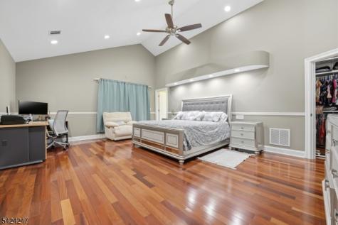 358 S Middlebush Road Franklin NJ 08873