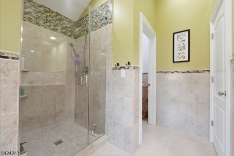 358 S Middlebush Road Franklin NJ 08873