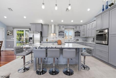 358 S Middlebush Road Franklin NJ 08873