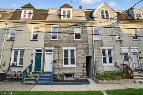 21 Reese Court Phillipsburg NJ 08865