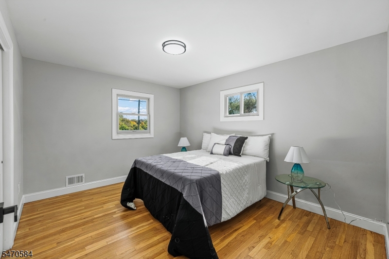 68 Elliot Place Edison NJ 08817