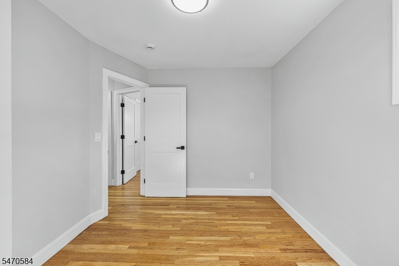 68 Elliot Place Edison NJ 08817