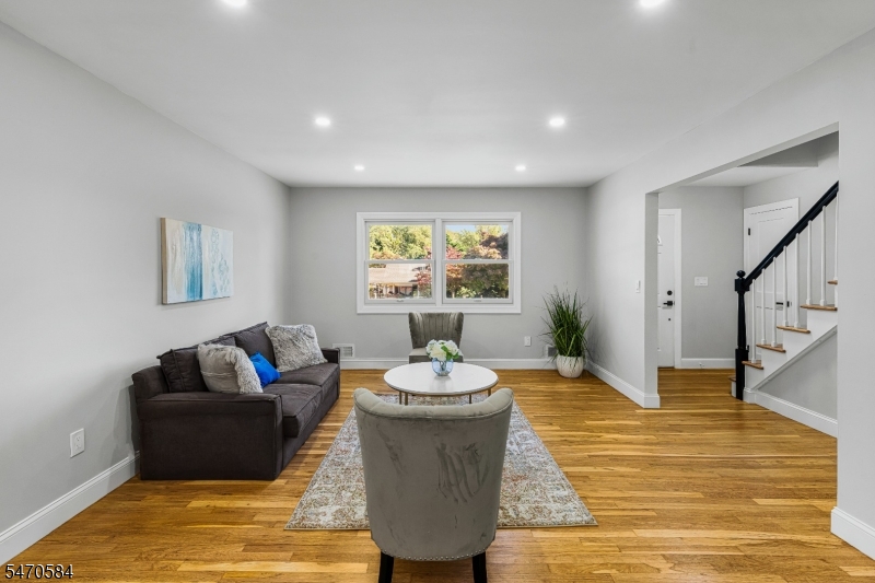 68 Elliot Place Edison NJ 08817