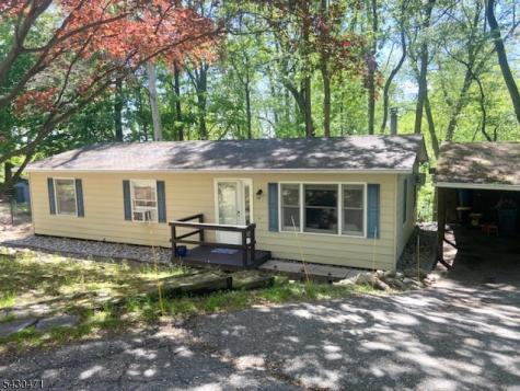 11 Overlook Drive High Bridge NJ 08829