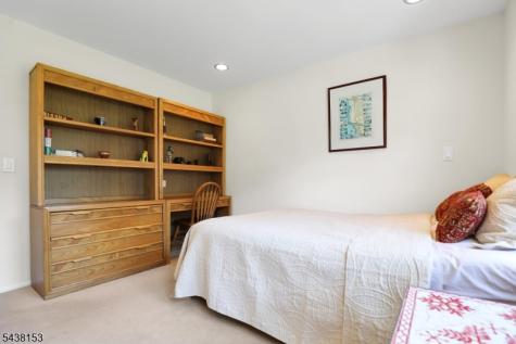 80 Juniper Way Bernards NJ 07920