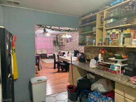39 Sunset Avenue Newark NJ 07106