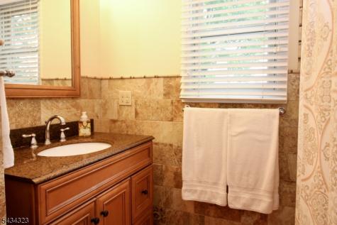6 Knollwood Road Totowa NJ 07512