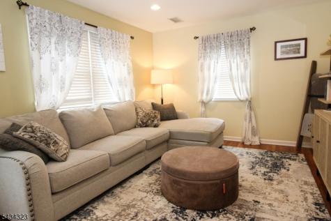 6 Knollwood Road Totowa NJ 07512