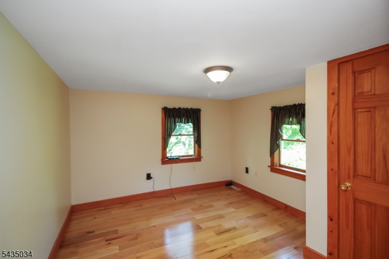 103 Petersburg Road Independence NJ 07840