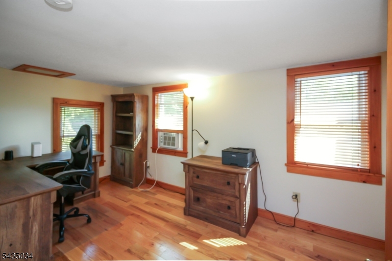 103 Petersburg Road Independence NJ 07840
