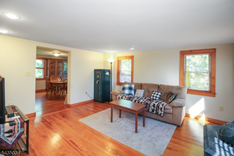 103 Petersburg Road Independence NJ 07840
