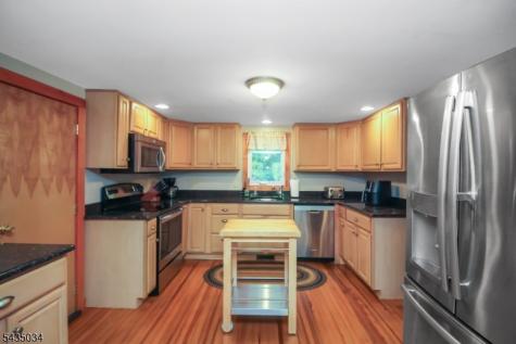 103 Petersburg Road Independence NJ 07840