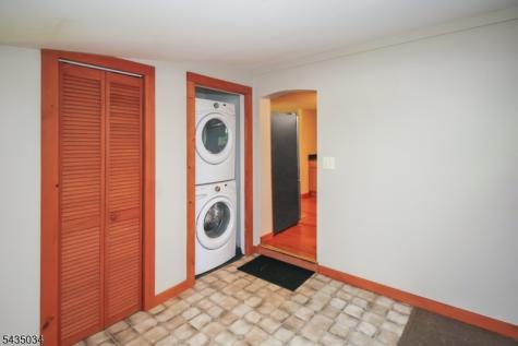 103 Petersburg Road Independence NJ 07840