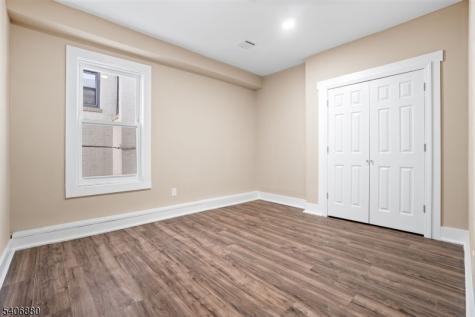 16 Sayre Street Elizabeth NJ 07208