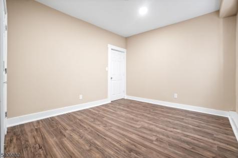 16 Sayre Street Elizabeth NJ 07208