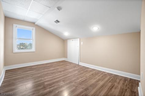 16 Sayre Street Elizabeth NJ 07208