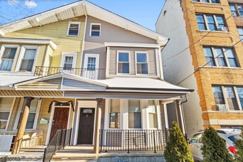 16 Sayre Street Elizabeth NJ 07208