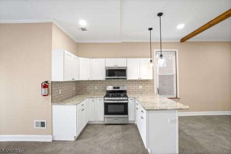 16 Sayre Street Elizabeth NJ 07208