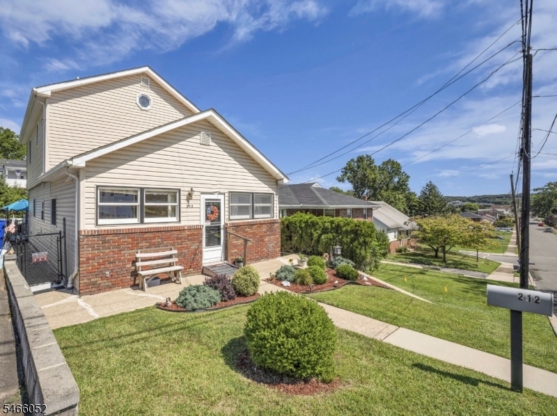 212 Gordon Avenue Totowa NJ 07512