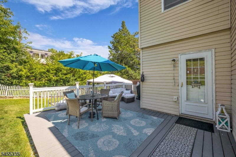 212 Gordon Avenue Totowa NJ 07512