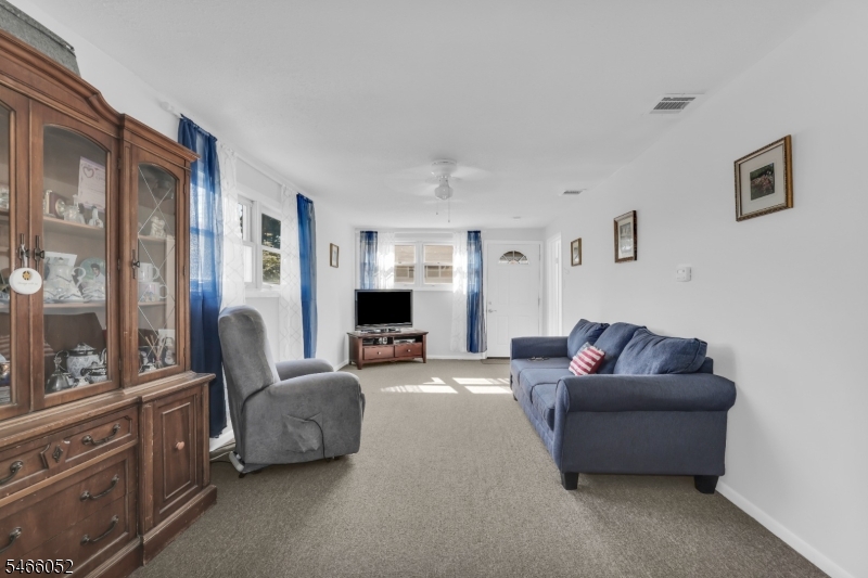 212 Gordon Avenue Totowa NJ 07512