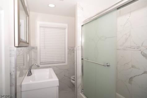 35 3 Road Avenue Little Falls NJ 07424