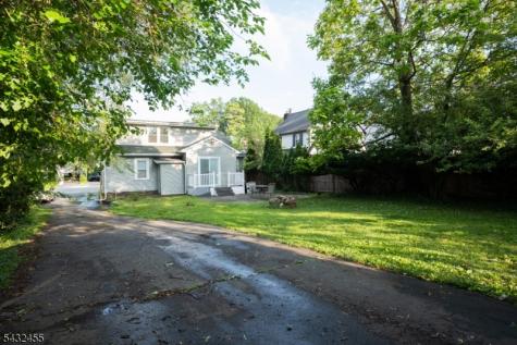 35 3 Road Avenue Little Falls NJ 07424