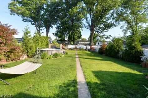18 Parker Avenue Hawthorne NJ 07506