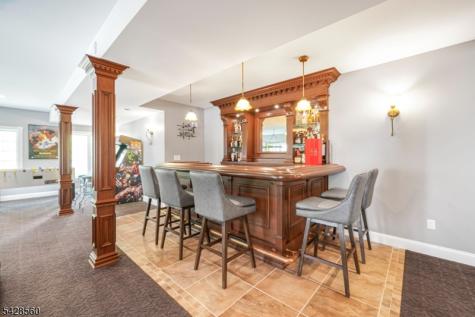 9 Pennbrook Court Montville NJ 07045