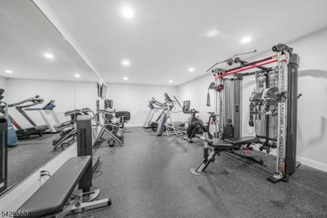 9 Pennbrook Court Montville NJ 07045