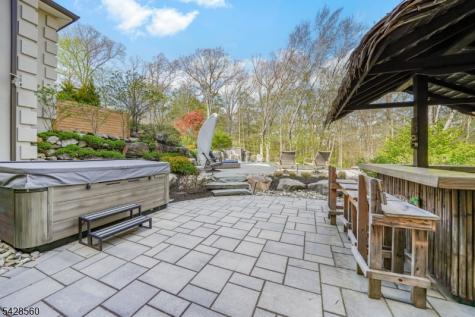 9 Pennbrook Court Montville NJ 07045