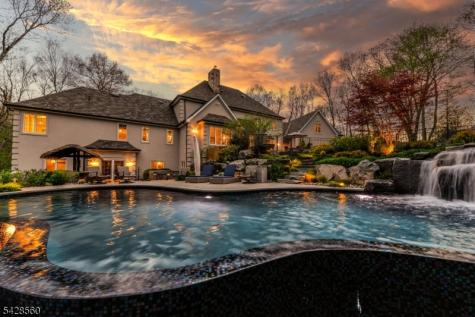 9 Pennbrook Court Montville NJ 07045