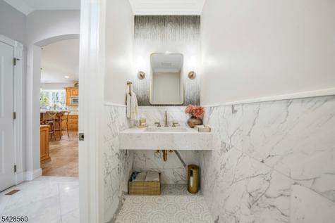 9 Pennbrook Court Montville NJ 07045