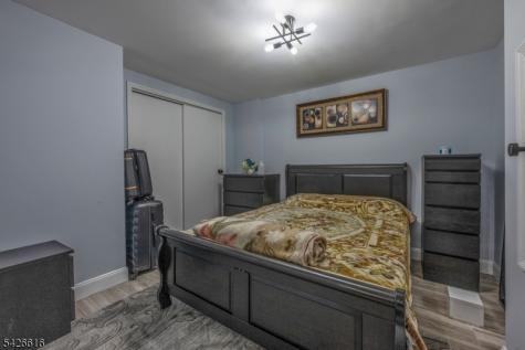 18 Renshaw Drive Montville NJ 07045