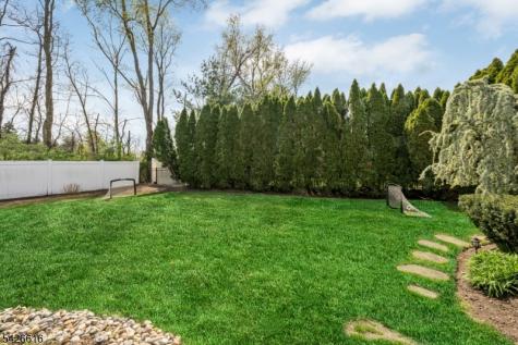 18 Renshaw Drive Montville NJ 07045