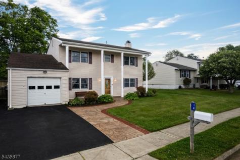 14 Allyson Road Mount Olive NJ 07836